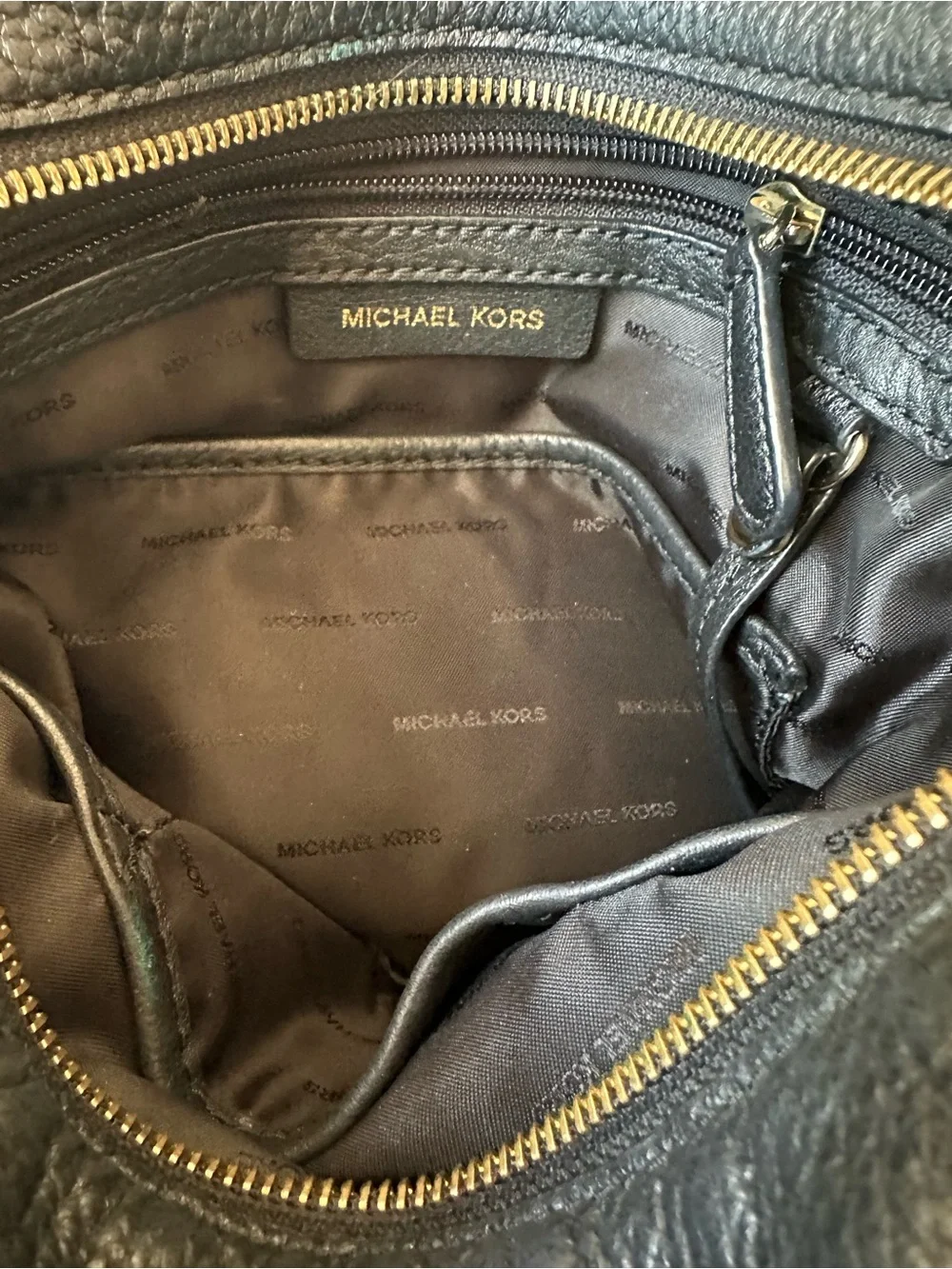 MICHAEL KORS Lillie Large Black Pebbled Leather Hobo Shoulder Bag Gold Chain